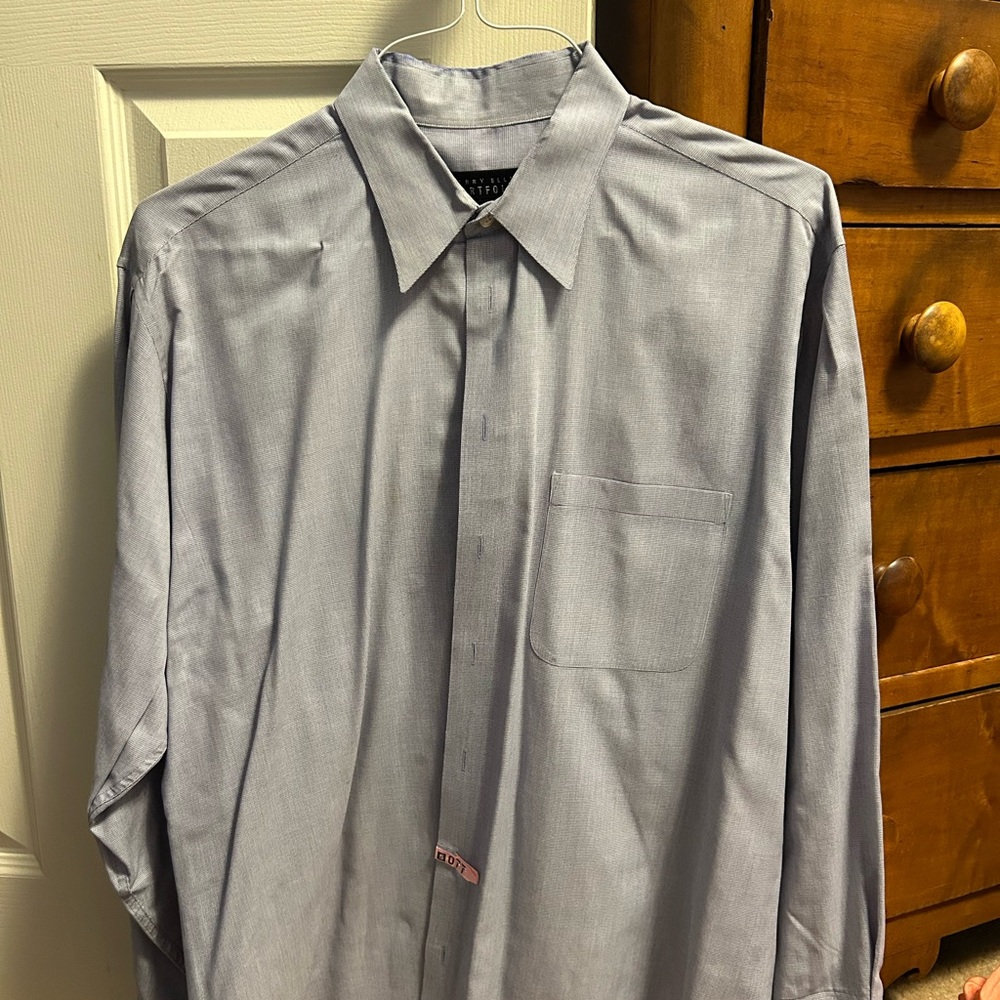 Men's Gray Dress Shirt